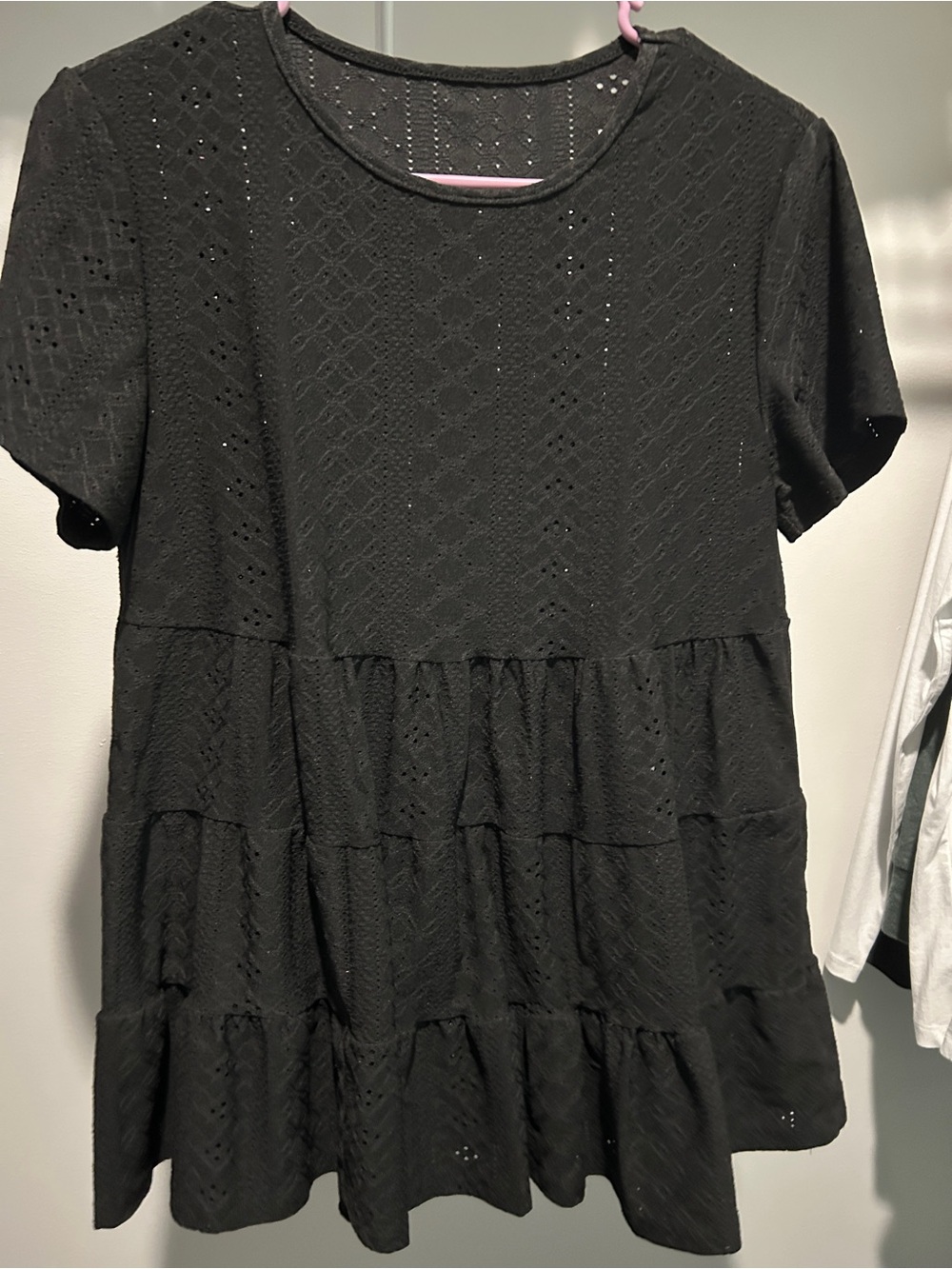 SHEIN Black Tiered Short Sleeve Tunic Top - Picture 3 of 3